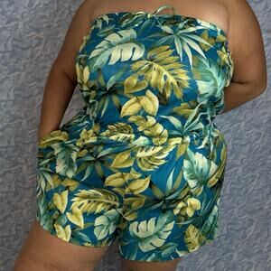 CW classics Plus Size Blue and green tropical print tube top strapless romper
